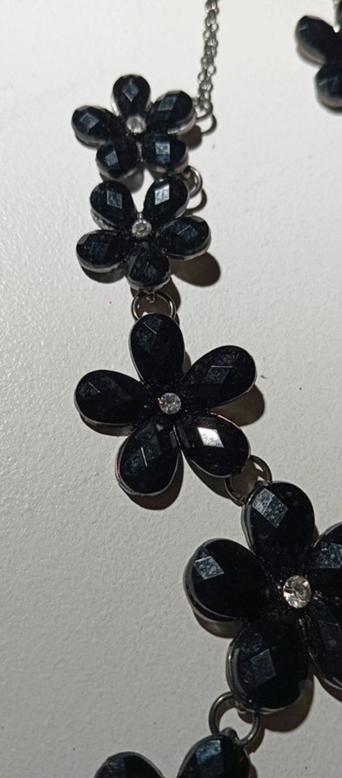 Parure fleurs collier + boucles d'oreilles - photo numéro 5