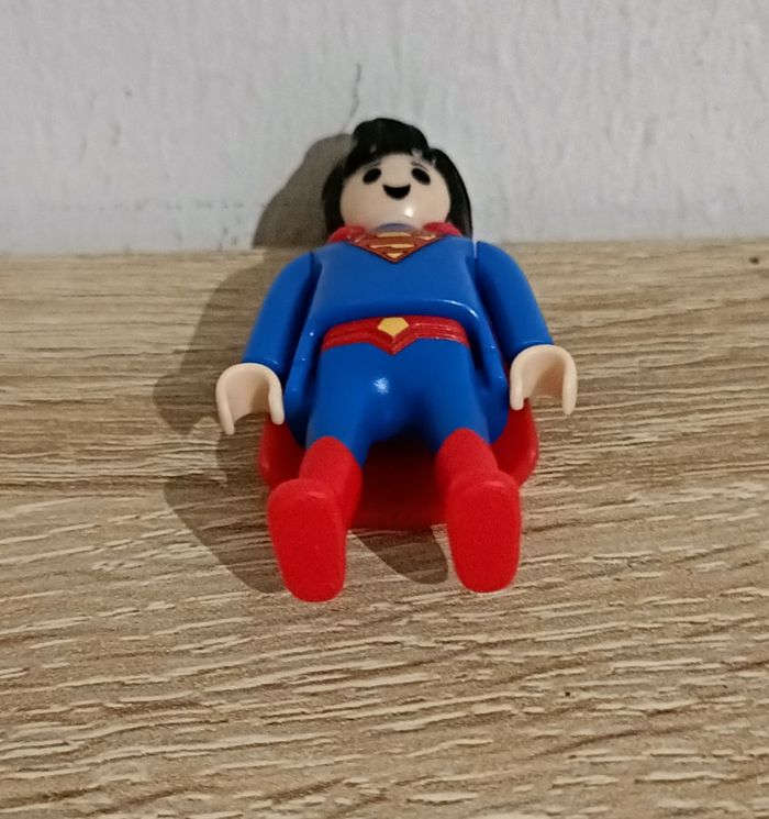 Playmobil Superman série Kinder - photo numéro 2