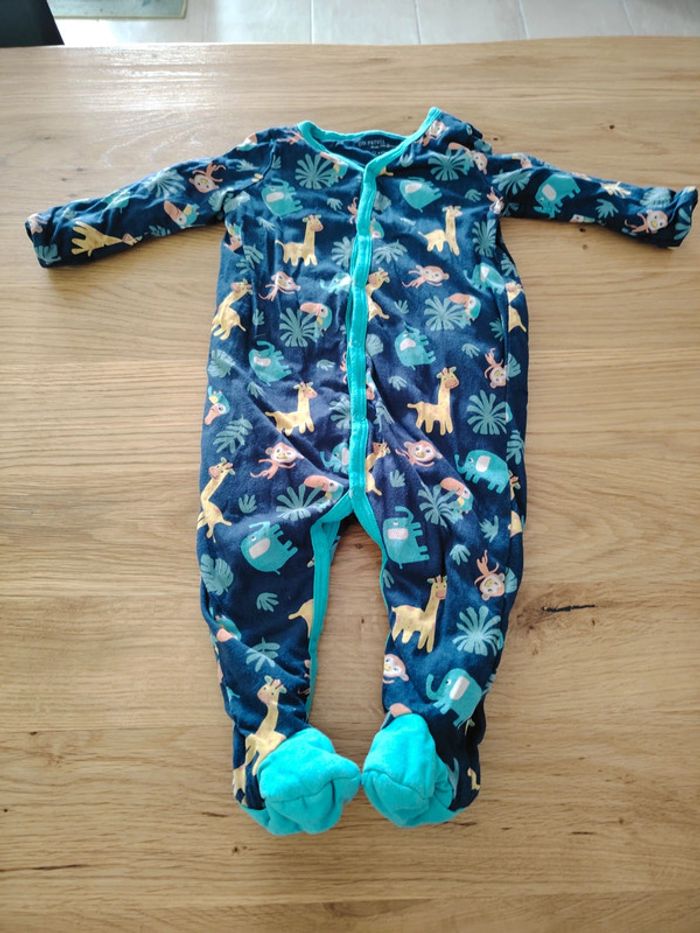 Grenouillère taille 12 mois