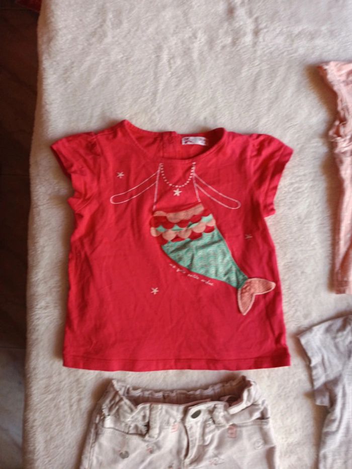 Lot de vêtements fille taille 2a - photo numéro 2