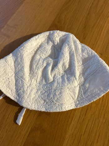 Chapeau bébé fille taille 46