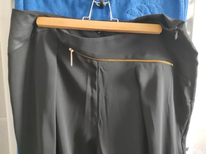 Très beau Pantalon