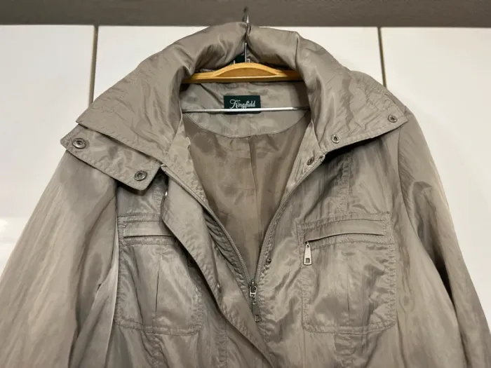 Veste beige avec capuche Kingfield Charles Vögele - Taille 42/44 - photo numéro 2