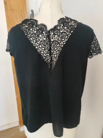 Superbe blouse dentelle noire M