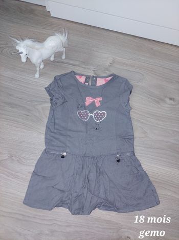Robe 18 mois