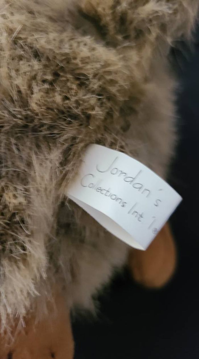 peluche marmotte jordan's - photo numéro 4