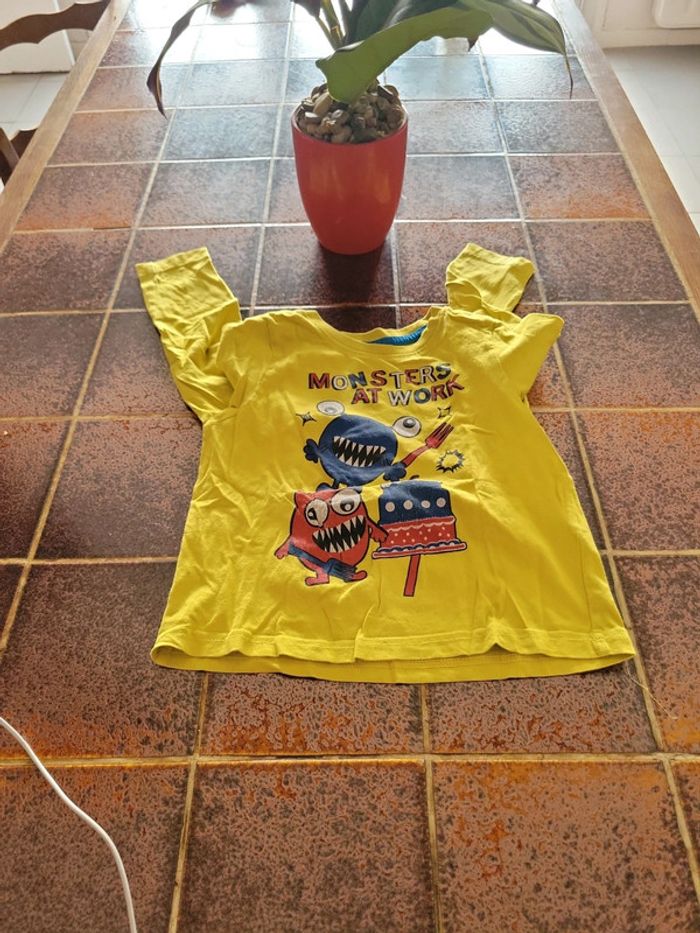 Tee shirt manches longues Monstre