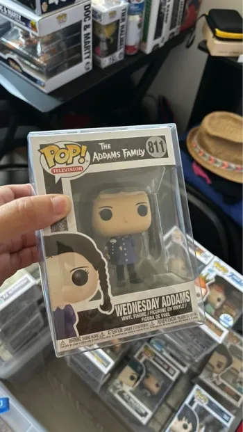 Pop Wednesday Addams 811