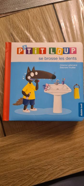 P'tit loup se brosse les dents