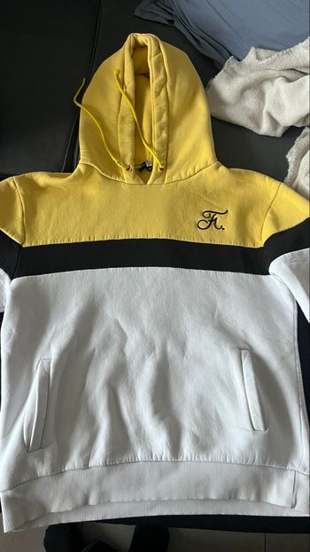 Sweat-shirt à capuche 