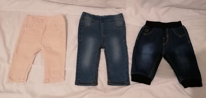 Lot pantalons fille 3 mois