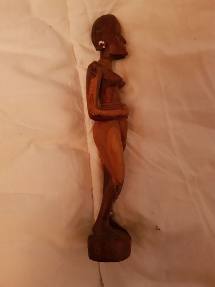 Statuette en bois vintage - photo numéro 4
