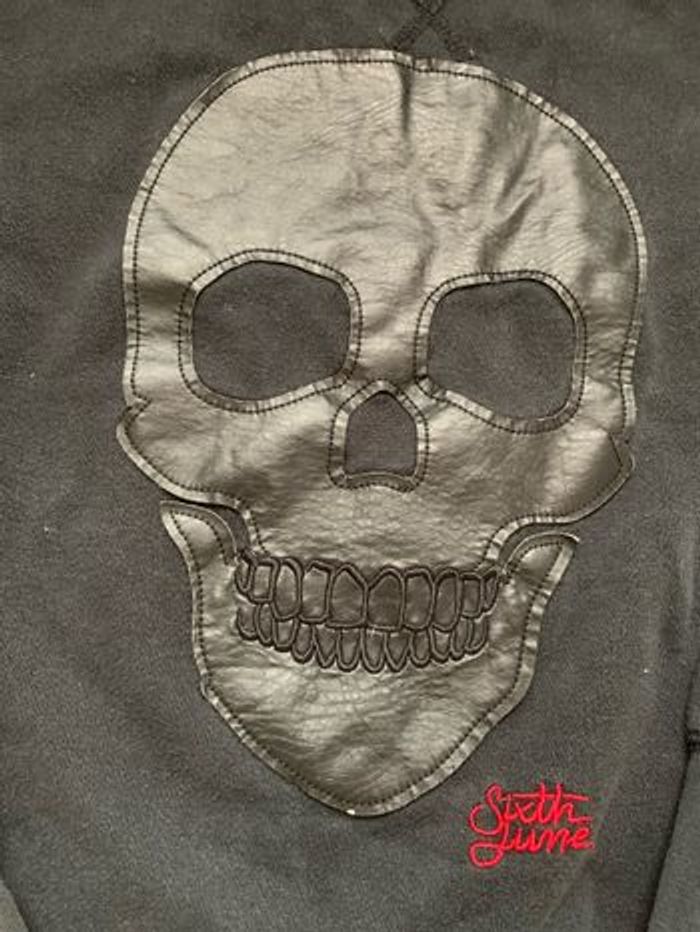Sweat noir tête de mort XL - photo numéro 2