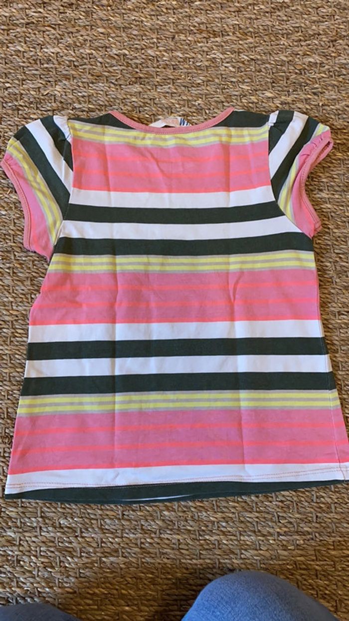 T-shirt H&M 4-6 ans - photo numéro 2