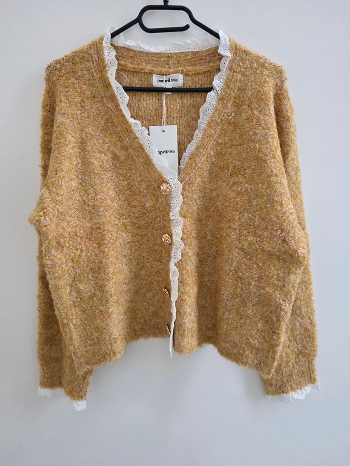 Gilet moutarde taille unique in april 1986