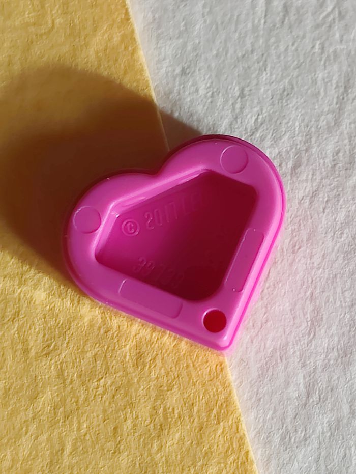 50 coeurs rose foncé LEGO - Excellent état 🌟 - Envoi rapide 🚚💨 - photo numéro 2