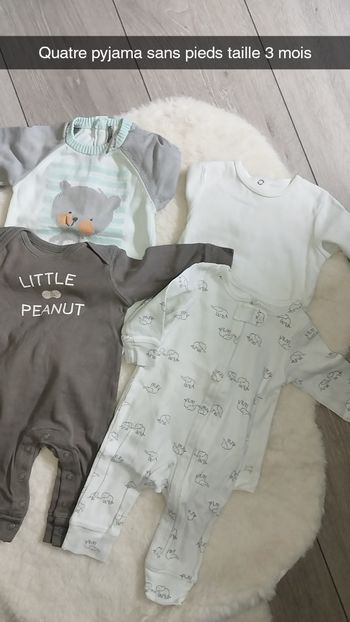 Lot de vêtements 3 mois