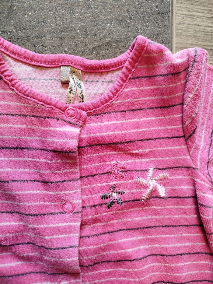 Lot de pyjamas taille 6 mois - photo numéro 7