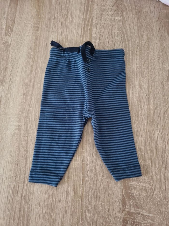 Lot pantalons et salopettes - photo numéro 11