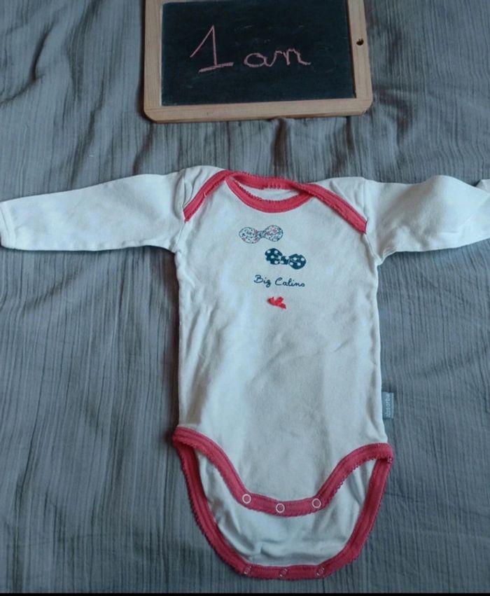 Body Absorba taille 1 an en très bon état