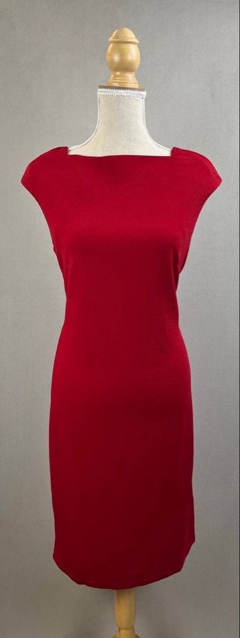 Robe rouge neuve taille 44/46 