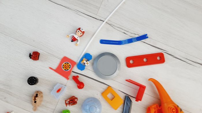 Lot de 49 jouets divers - photo numéro 5