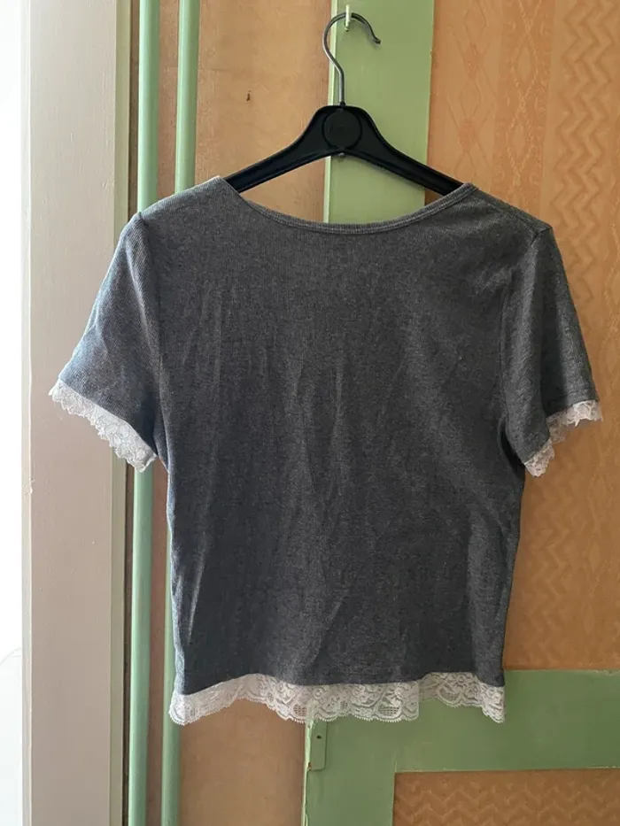 Tee shirt hollister - photo numéro 2