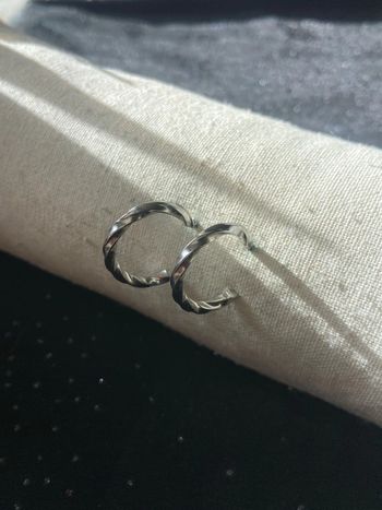 Créoles ondulées argentées 20mm