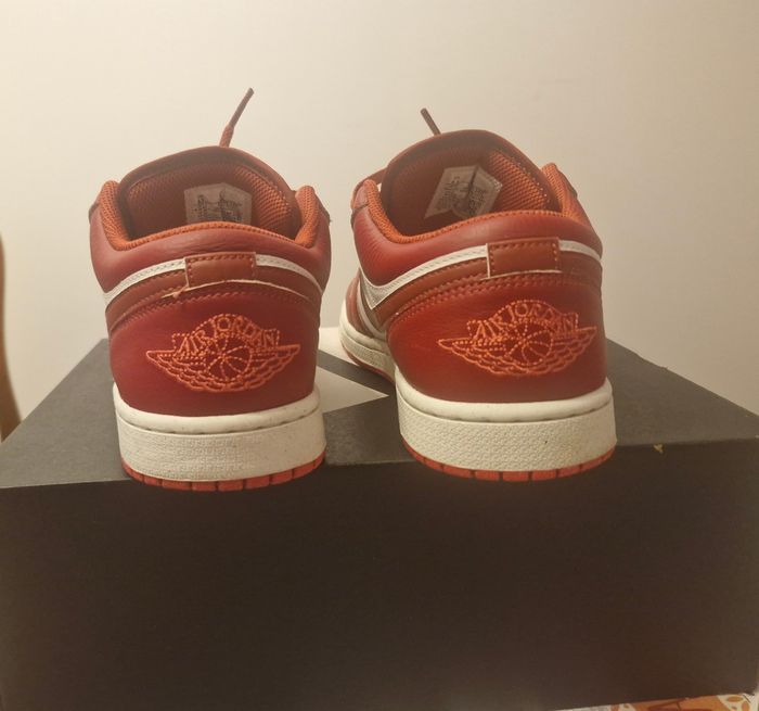 Nike Air Jordan 1 Low Bordeaux - photo numéro 4