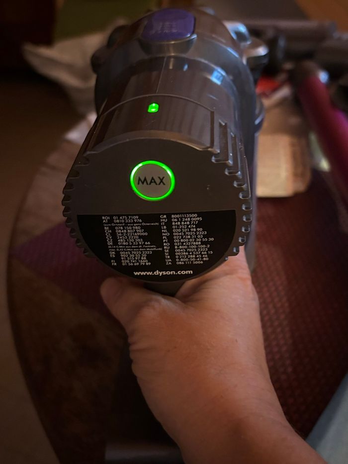 Dyson aspirateur main - photo numéro 4