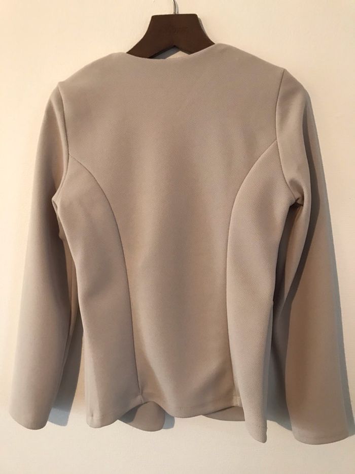 Veste - photo numéro 3