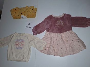 Petit lot bébé fille 1 mois