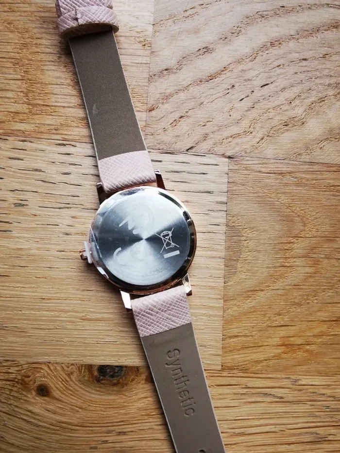 Montre femme neuve - photo numéro 5