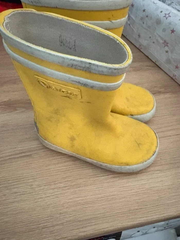 Bottes jaune aigle taille 21 - photo numéro 2