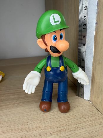 Figurine luigi articulé super Mario jakks Pacific