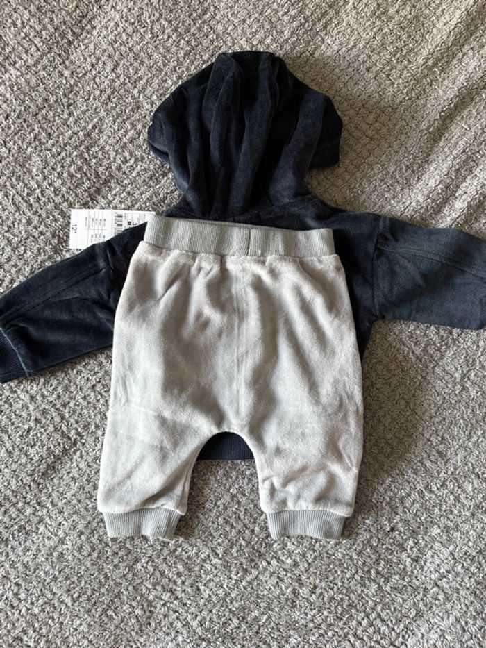 Ensemble sweat zippé + pantalon (3 mois) - photo numéro 2
