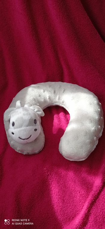 Cale tête girafon gris