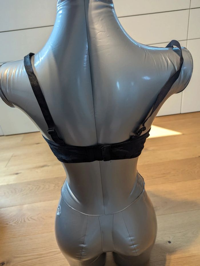 Soutien-gorge maternité H&M 80C – Très bon état - photo numéro 2