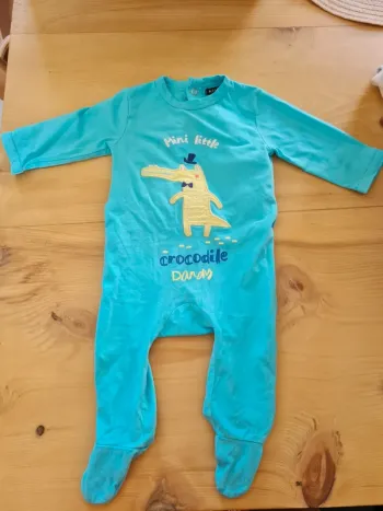 Pyjamas une pièce 3 mois