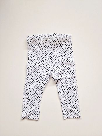 H&M - Pantalon legging - Blanc à pois noirs - Neuf ! (9 mois)