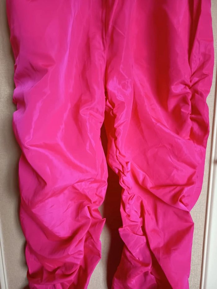 Pantalon style imperméable. Marque shein - photo numéro 3