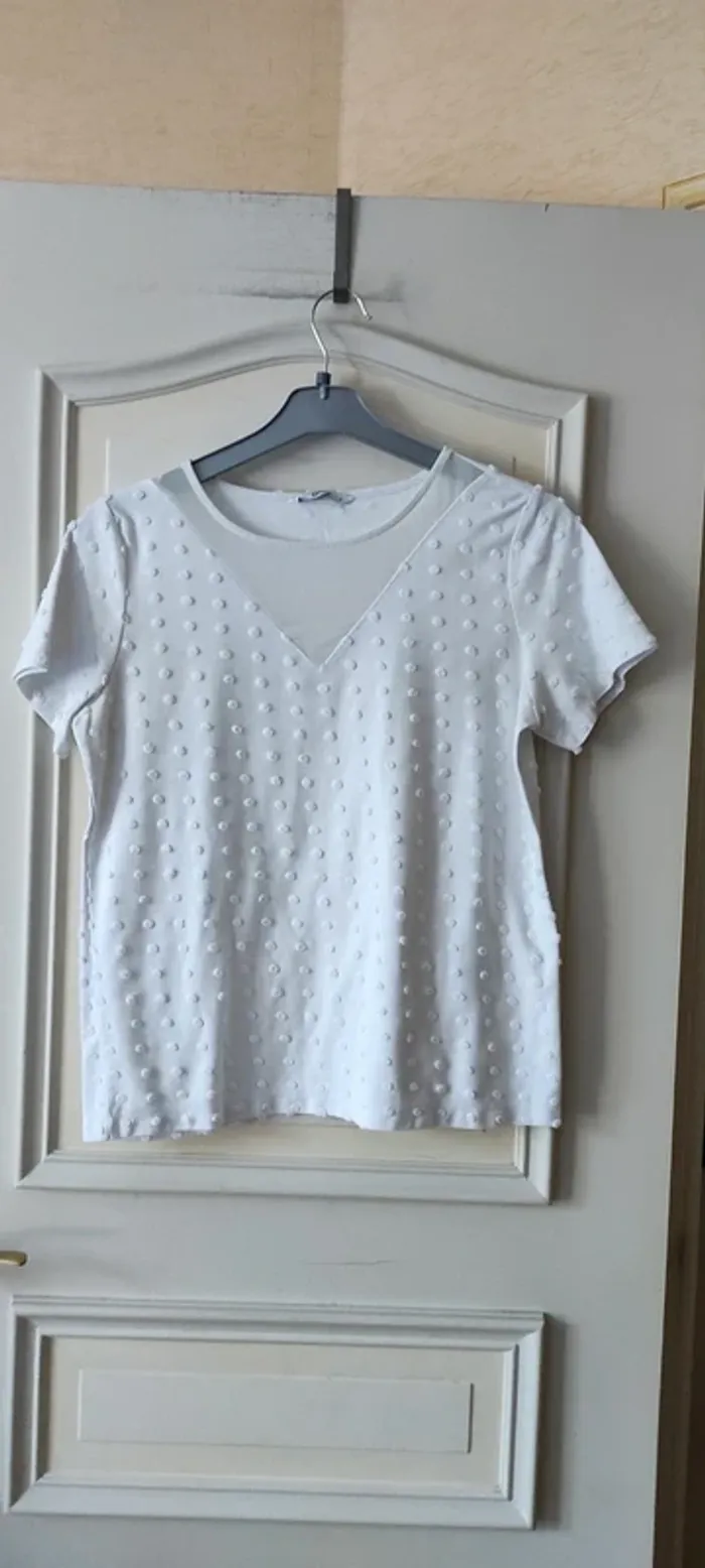 💐Tee-shirt manches courtes - Only - taille M - Très bon état 💐