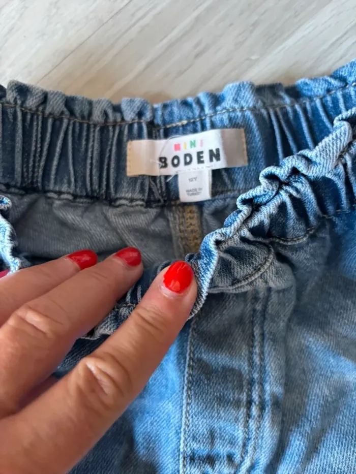 Short jean mini Boden 12 ans - photo numéro 2
