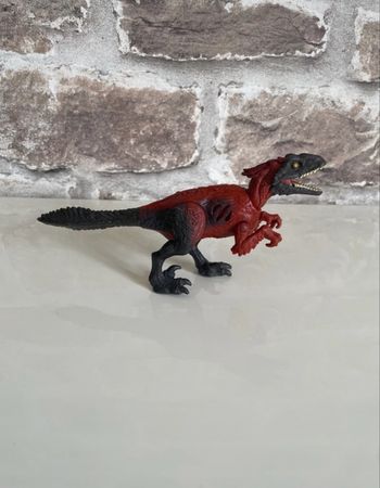 Dinosaure Pyroraptor jurassic world