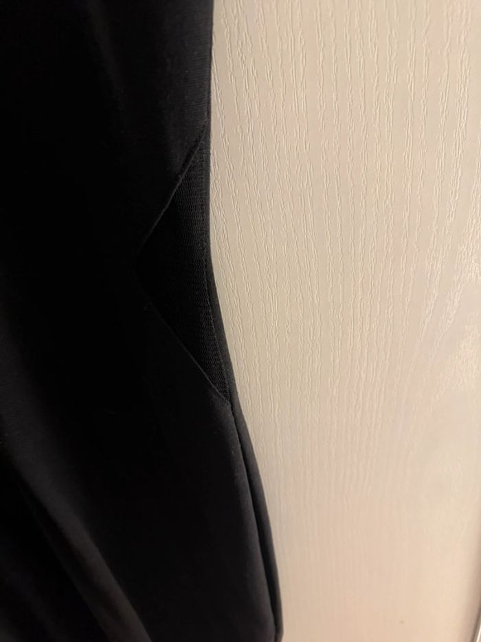 robe noir - photo numéro 3