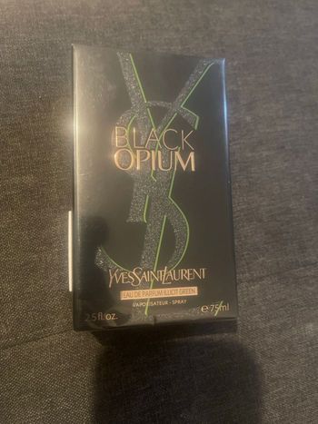 Parfum black opium Green