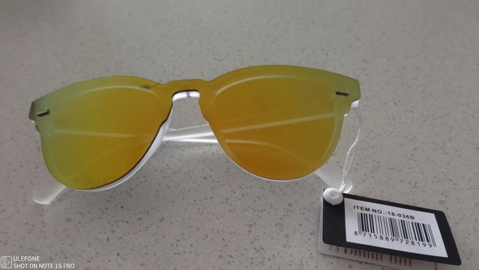 Lunettes de soleil femme - photo numéro 3