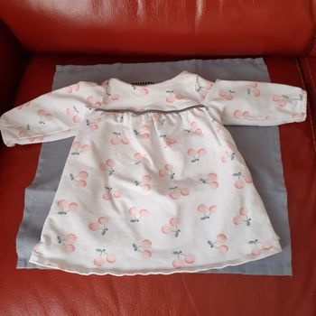 BB 6 mois: Robe Obaïbi motif "cerises"