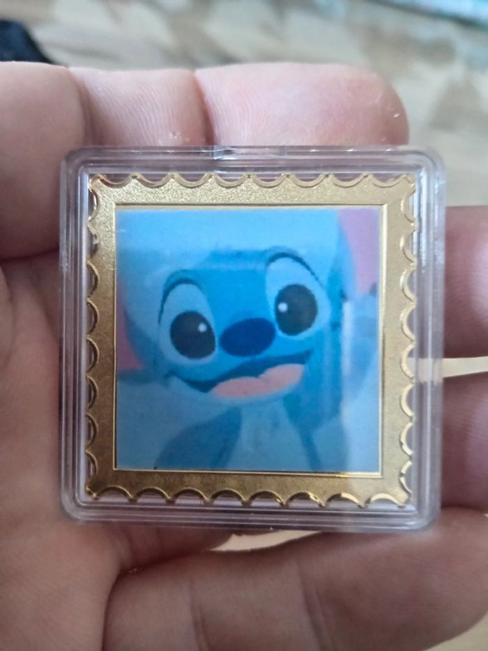 Lingots stitch 100 disney en forme de timbre - photo numéro 4