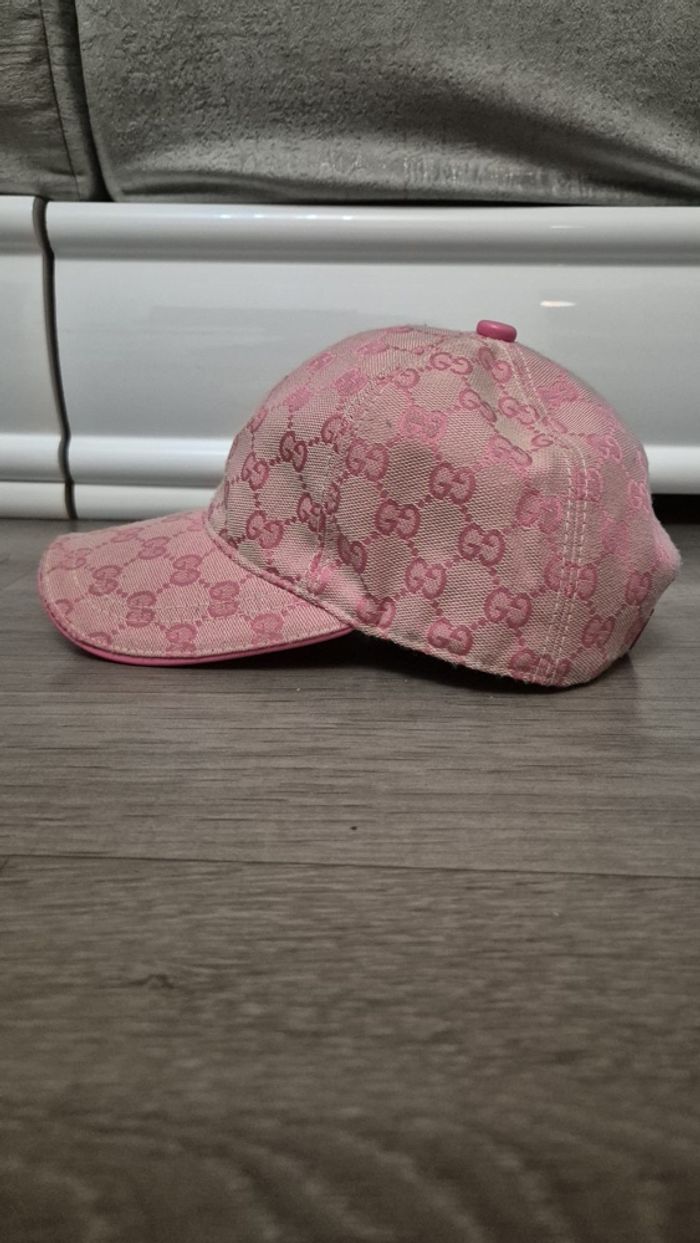Casquette Gucci rose taille M - photo numéro 1